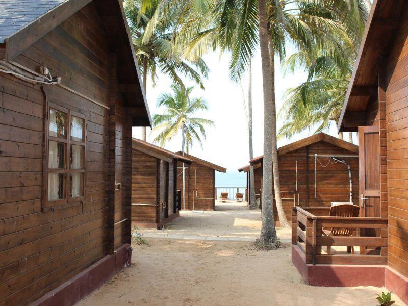 Vista Praia Beach Resort Anjuna Esterno foto